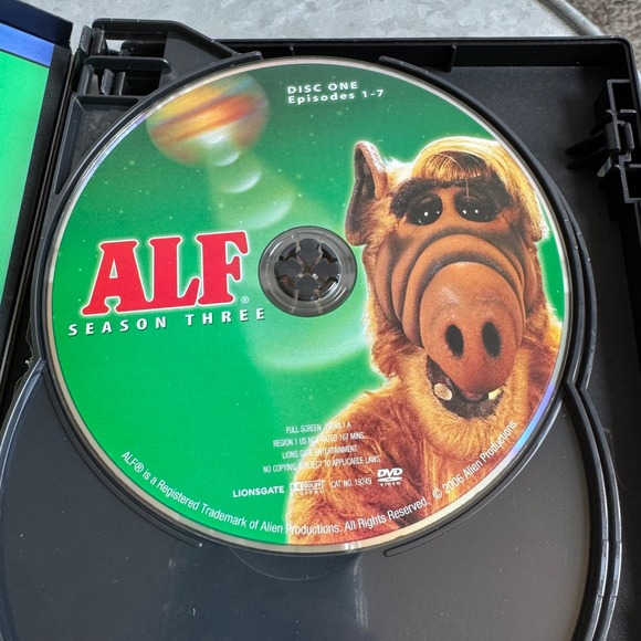 ALF Season 3 Four Disc Set DVD Lionsgate TV Show Comedy 2006 - Picture 3 of 6